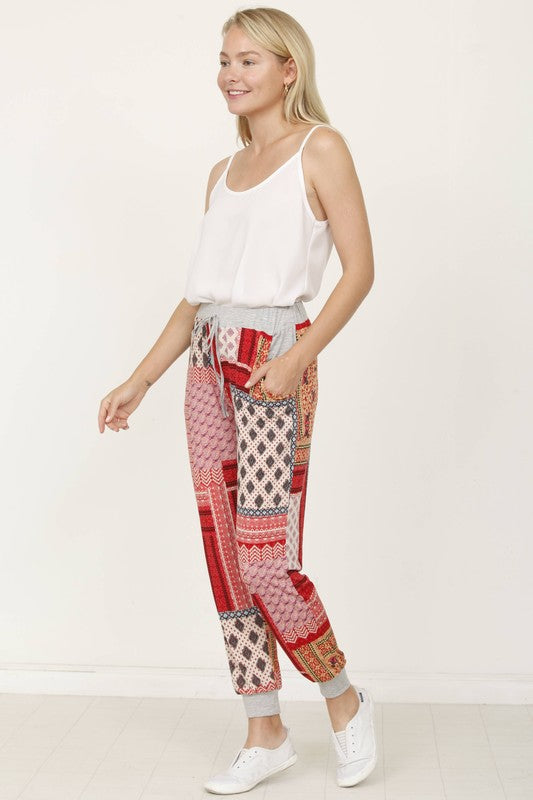 Women's Plus Quilted Print Joggers