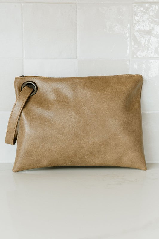 ALEXA Oversized Clutch Bag With Wristlet