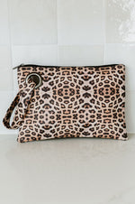 ALEXA Oversized Clutch Bag With Wristlet