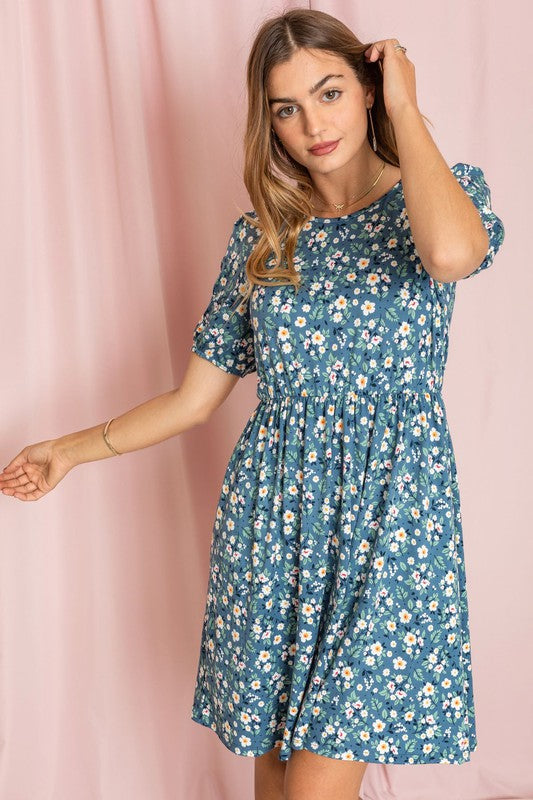 Gathered Sleeve Daisy Floral Midi Dress