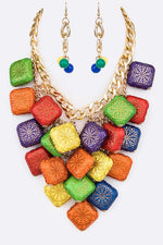 Textured Wooden Beads Statement Necklace Set