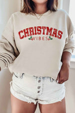 Women's Christmas Vibes Graphic Sweatshirt