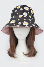 Reversible Daisy Printed Bucket Hat