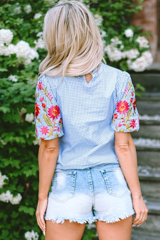 Women Floral Embroidered Puff Sleeve Blouse