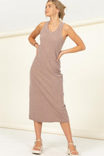 Women's Fun Day Sleeveless Shift Midi Dress